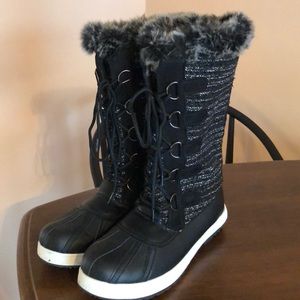 Tapanga Flat Boots
